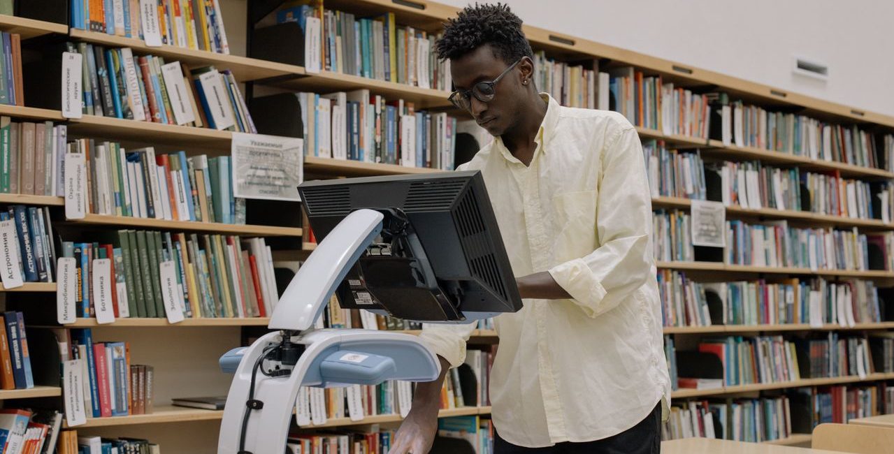 HF vs UHF: The RFID choice most libraries don’t know they’re making